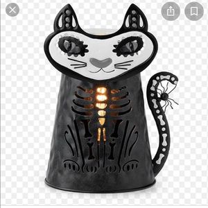Scentsy very superstitious cat warmer